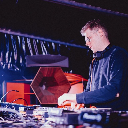 Gregor Tresher - Burning Beach Festival 2017 (Realstage)