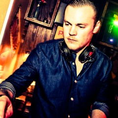 GIJS COX @ AFTERSOUNDS 04 - 06 - 2017 (Part 2)