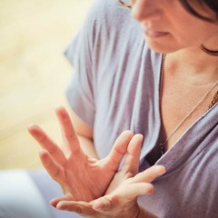 Meditação matinal - Afirmações de luz por Marise Berg