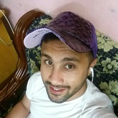 ياللي شمس الدنيا تطلع لما تسمع ضحكه منك