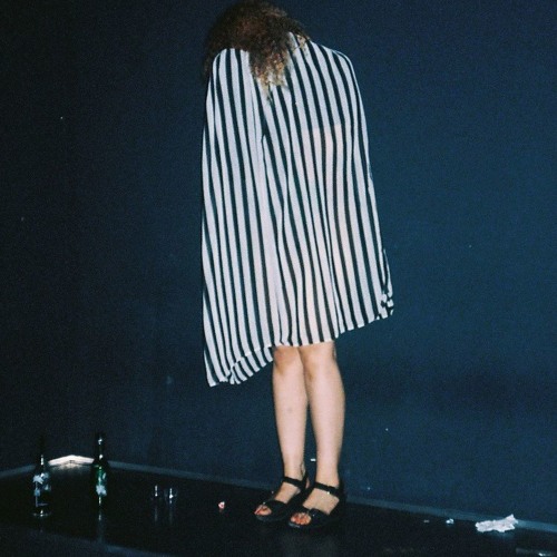 DIH Show / FM Brussel (ReUp) w/ Soumaya Phéline
