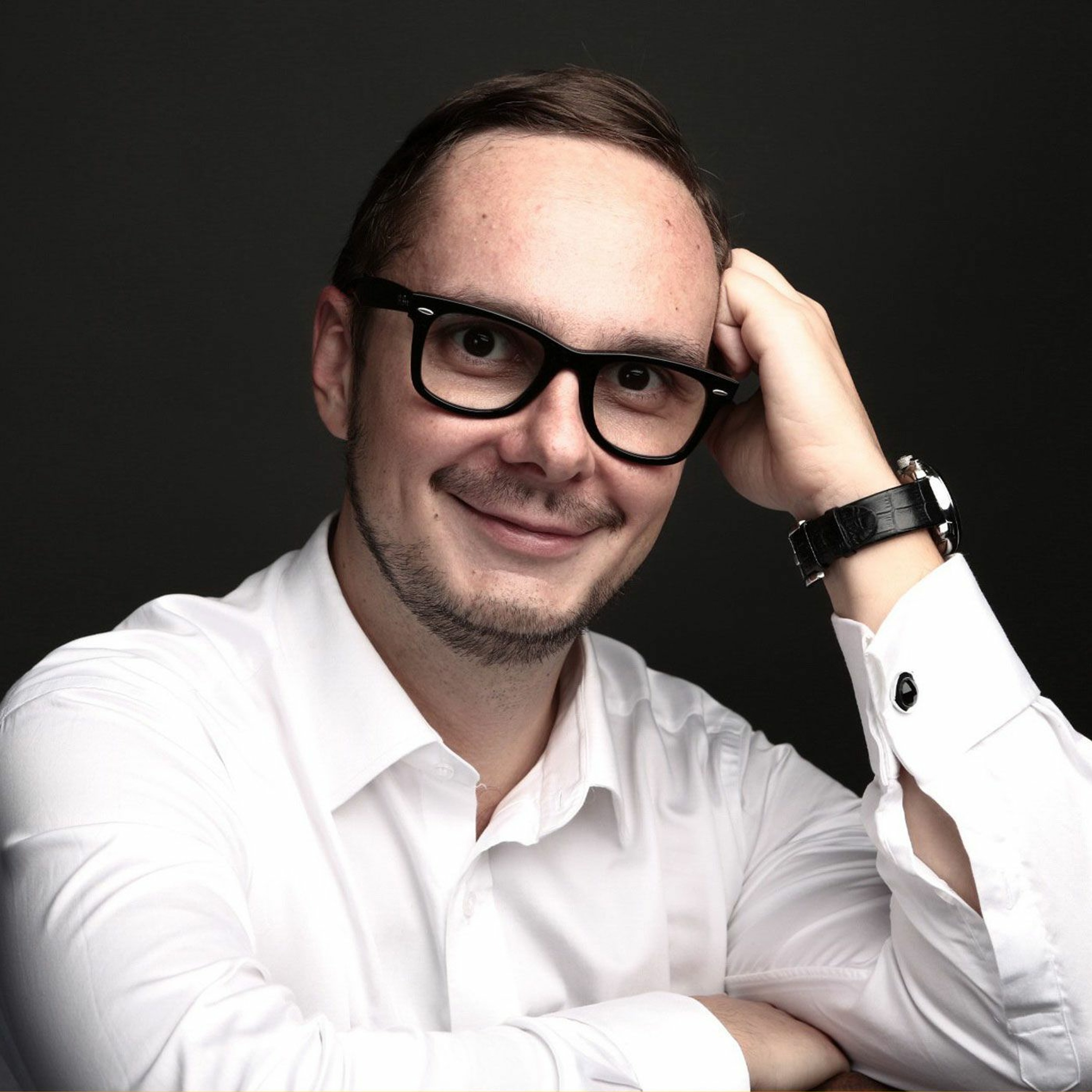 #12. Дмитрий Ткаченко о сыворотке правды и бане для установления полезных связей