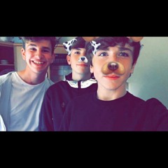 She Wants Somebody To Love💕