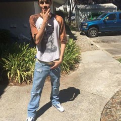 JwittheK ft Goldee - 3Hoes/lord knows