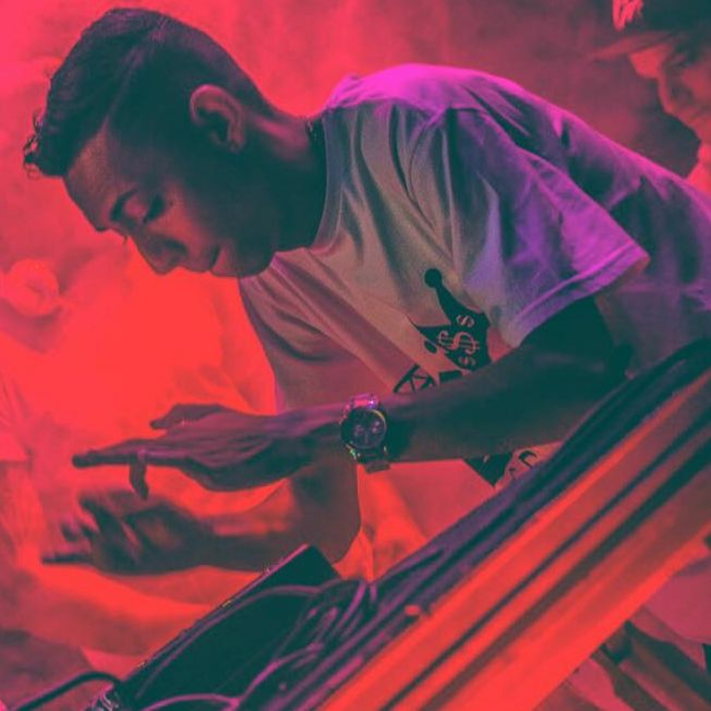 Djmenor Mpc