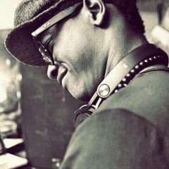 Vou Partir Cama (Remix Afro House Music) - Dj Havaiana Ft Scro Q Cuia E Elastico