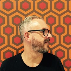 Tronik Youth - Roam Recordings Mix Series 002