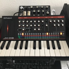 Roland Jx-03 Boutique mit ValhallaDSP Ubermod