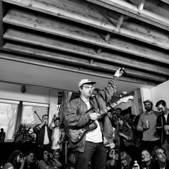 Mac Demarco - Unknown Legend (Neil Young Cover) (House of Strombo Session)
