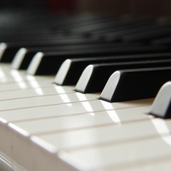 Bach (Prelude+Fugue BWV 847) & Chopin (Etude 1 op 25) live