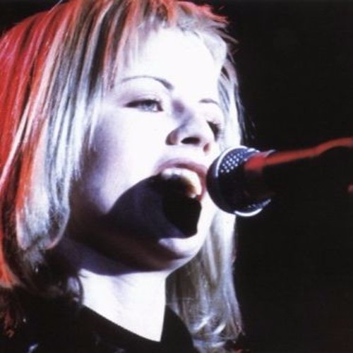 The Cranberries - Dreaming My Dreams (Live)