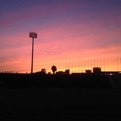 នៅទីនេះកំពុងមានមនុស្សខូចចិត្ត