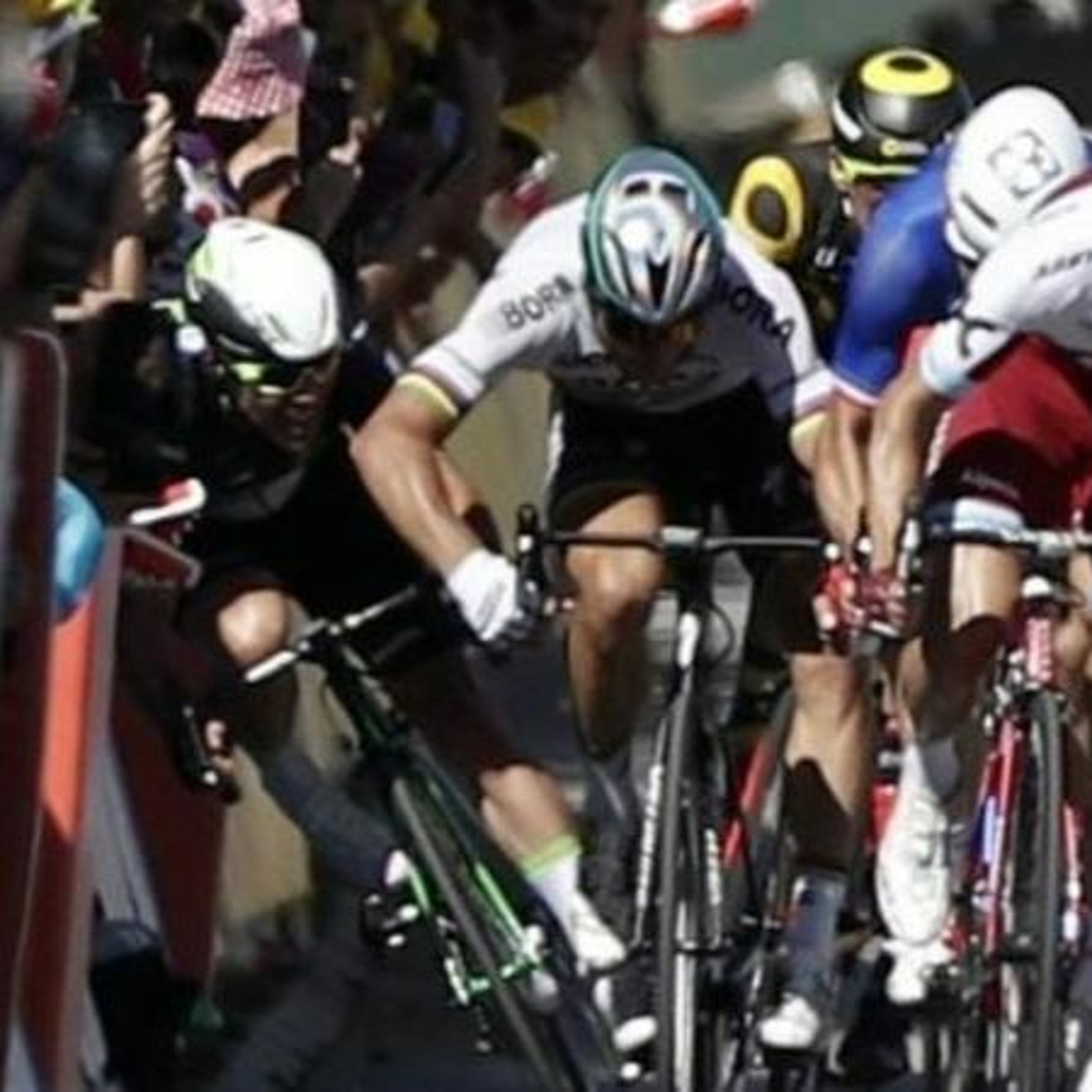 Zwift Tour De France Podcast - Ep 5 - What a crash! and how much pressure is a French team under?