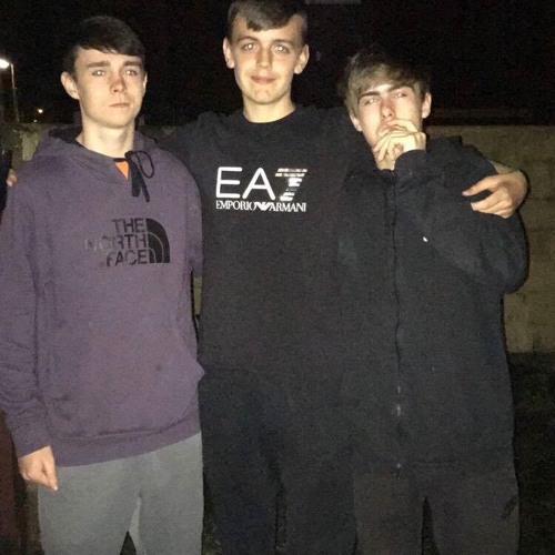 ☢
