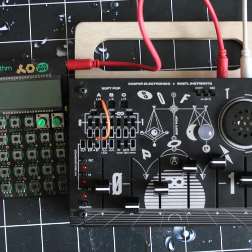 Beat Proces: softPop processes TE PO12 drummachine via EXT input - intuitive sync