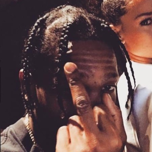 TRIPPIN' ON ME - TRAVIS SCOTT
