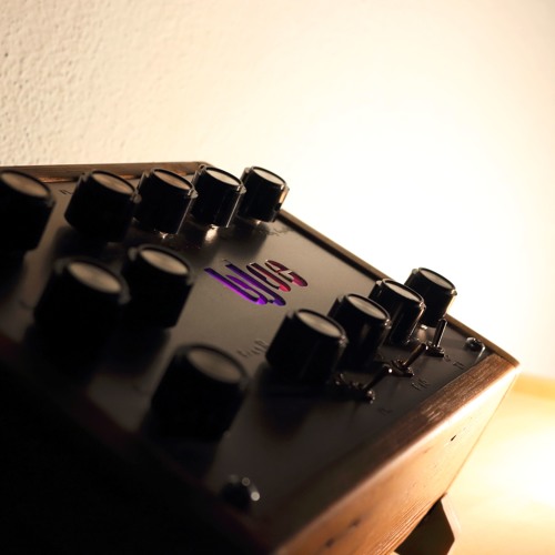 Weird Sound Machine Stream WEIRD SOUND GENERATOR by Blue Fx Devices | Listen online for ...