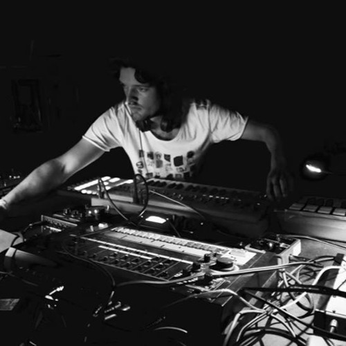 Cosmo Session 052 guest D. 26-05-16