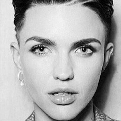 Ksenia Maxwell | Character Playlist