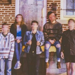 Hand Over Hand - Midwest Mutts