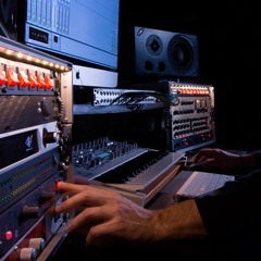 Deep Tech Sound Layer | Groove | Fly High Waves Sounds