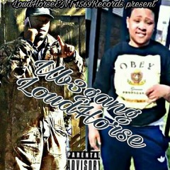 Around the way girl(Hood Chicc)