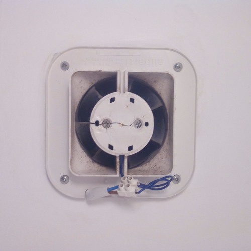 Sounding 1972017 Sort Of - Between Two Fans