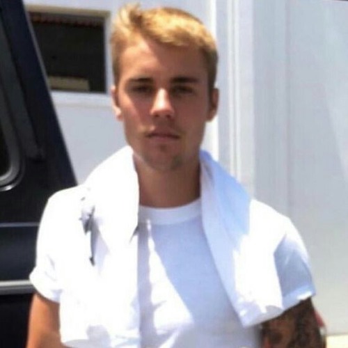 Alone - Justin Bieber