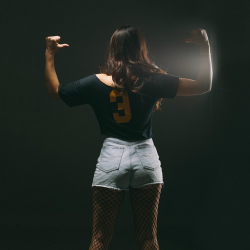 Belona - En silencio (Con Mezty Gioroots)