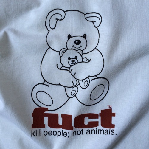 Are not people are not animals. Do not feed the animals sign. Quotes about animals. Are not people are not animals. Знаки запрещения в зоопарке.