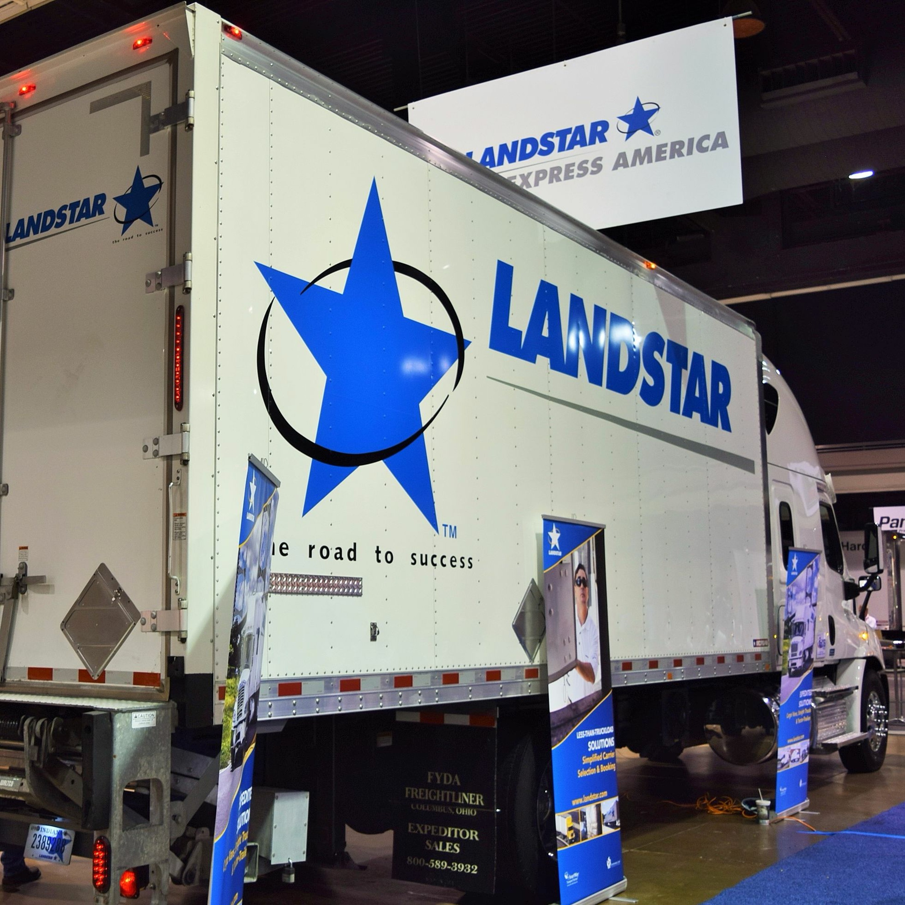Freight niche transition -- HHG to expedited -- with Landstar-leased owner-operator Greg Huggins thumbnail