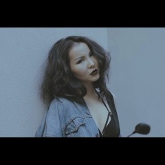 Hishigdalai Ft Naki - Mi Senti (Official Video)