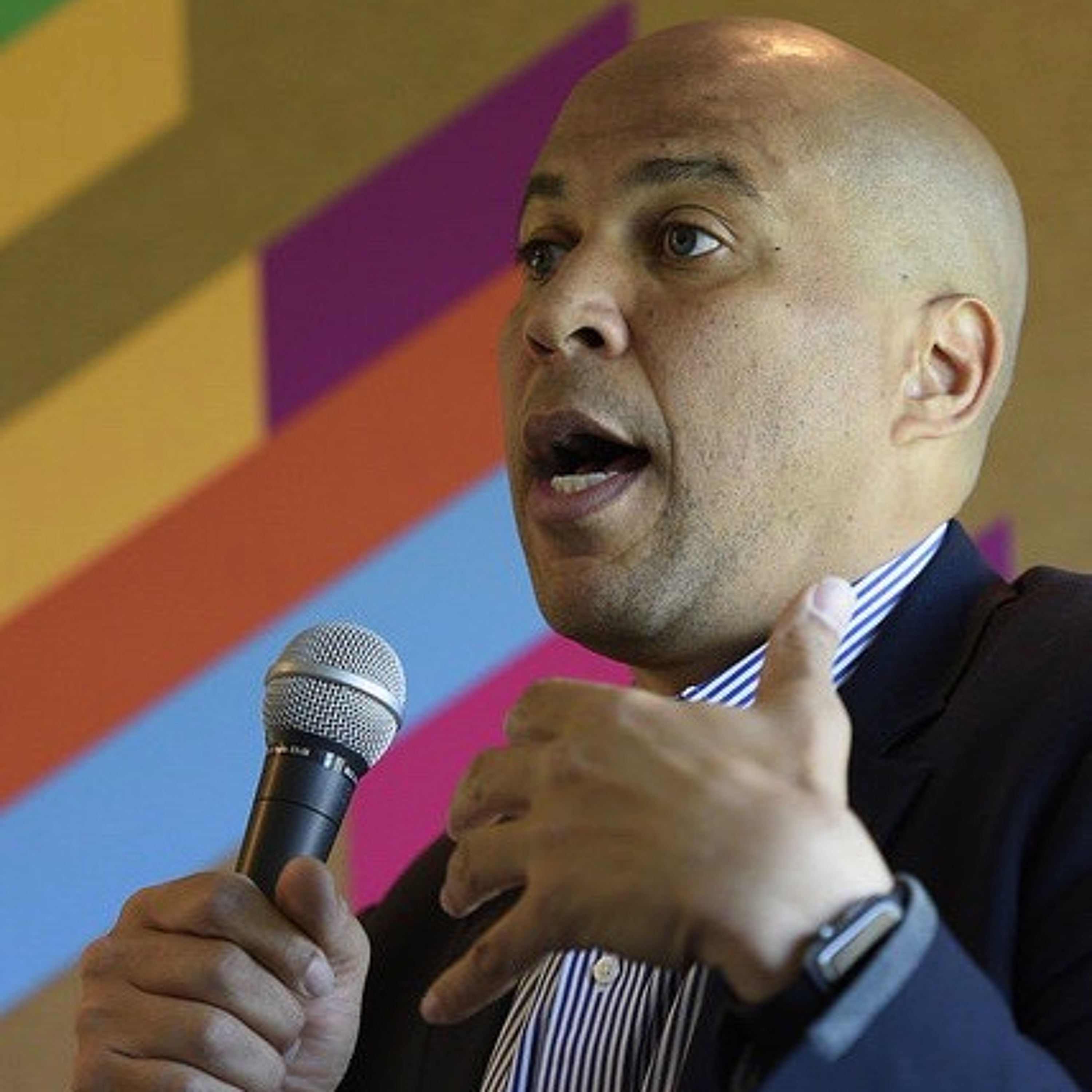 Can the Democrats Get Their Groove Back? Featuring Cory Booker episode artwork