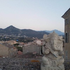 BIGZ MAKS solo sur la colline