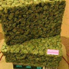 Pyöveli - Kuumii kesäpäivii ja sekavia satuja (screwed)