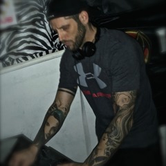 Mario Recoon - She & her Cat <3 ( Deep Session )