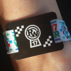 White Lies - Hold Back Your Love