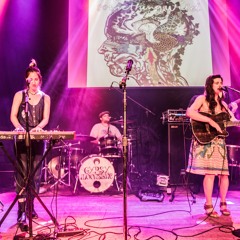 Garden - Sarah Grain & the Billions of Stars at the Vogue 7-14-17 w/ Mark Ortwein on Sax