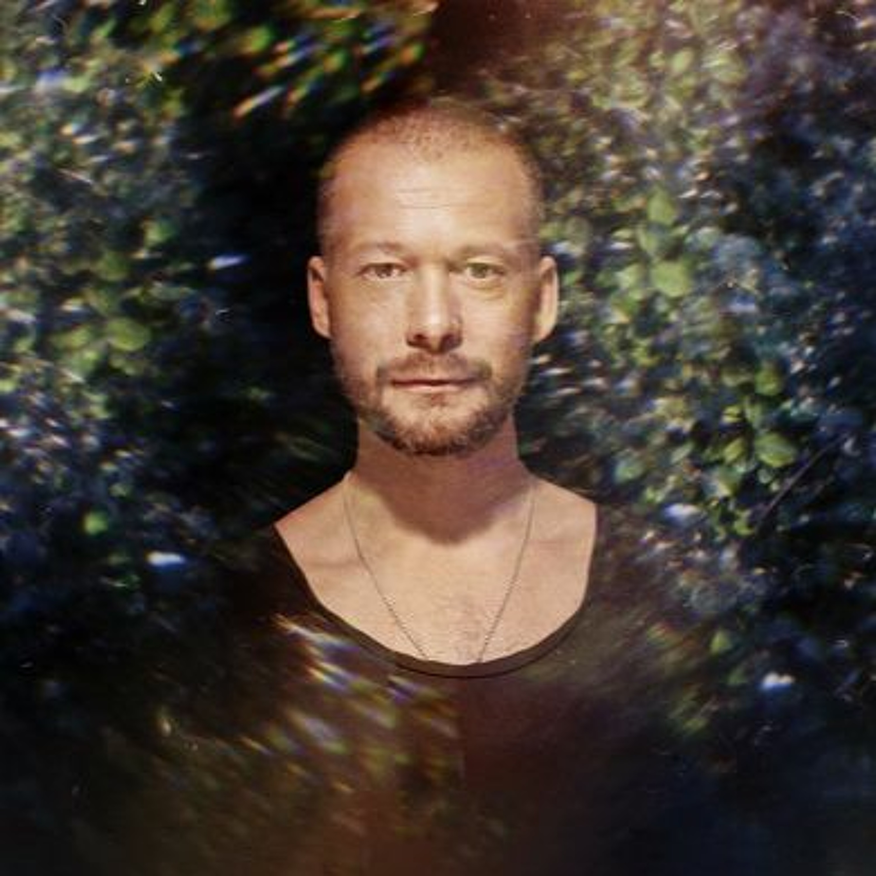New Music Worldwide: Sebastian Mullaert episode artwork