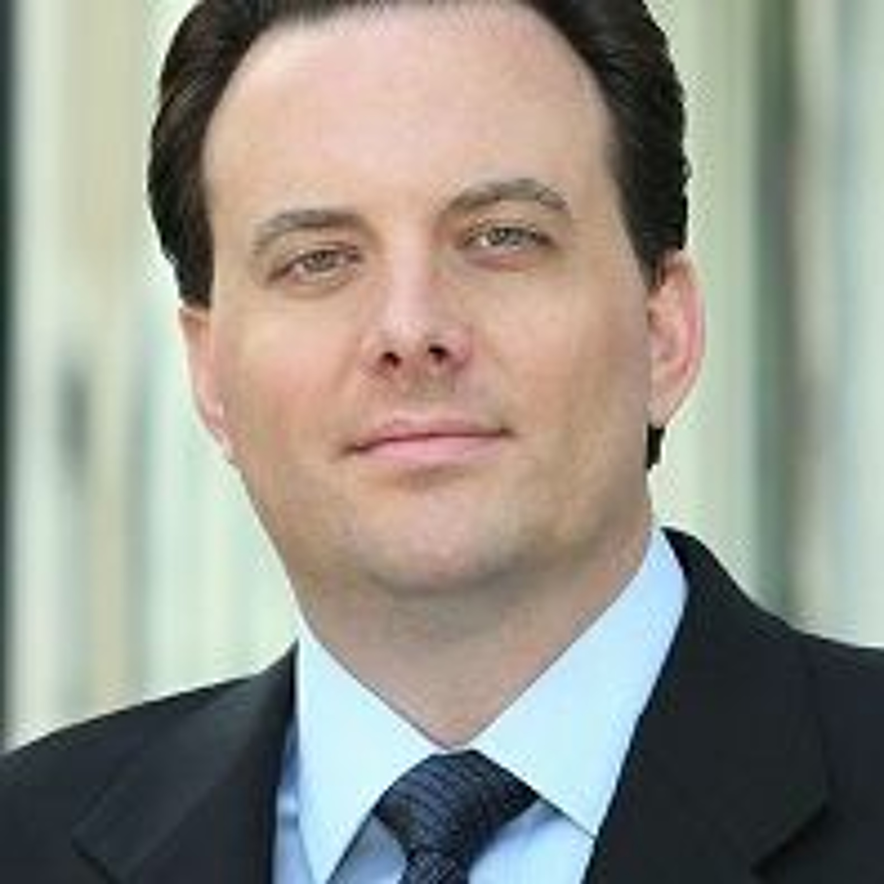TownhallReview Commentary
