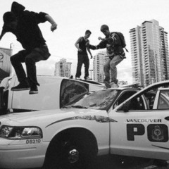 999