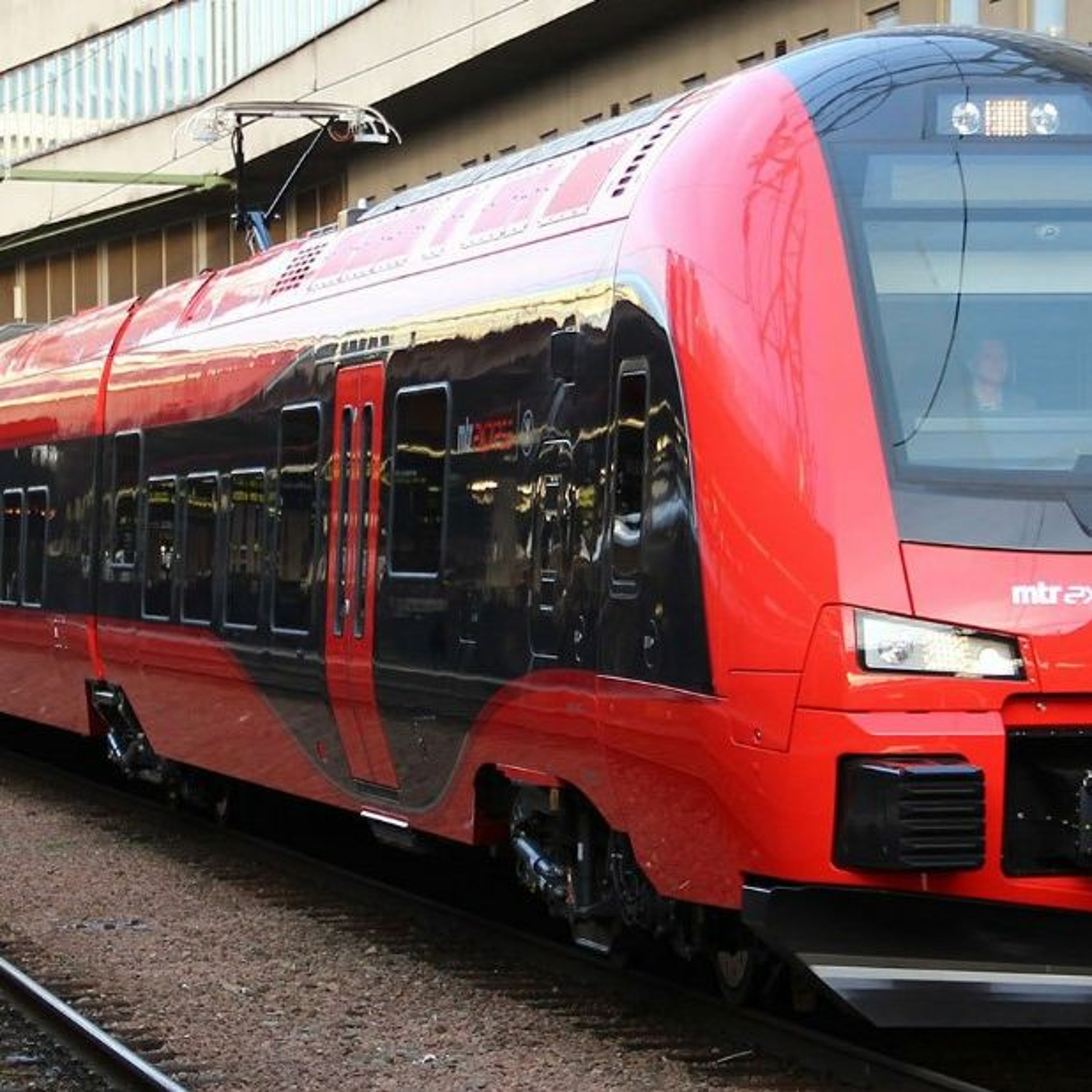 TrainyMcTrainFace – Naming a Swedish train thumbnail