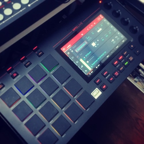 [MEIKO] Cradle Of Destiny -MPC RMX- (demo)
