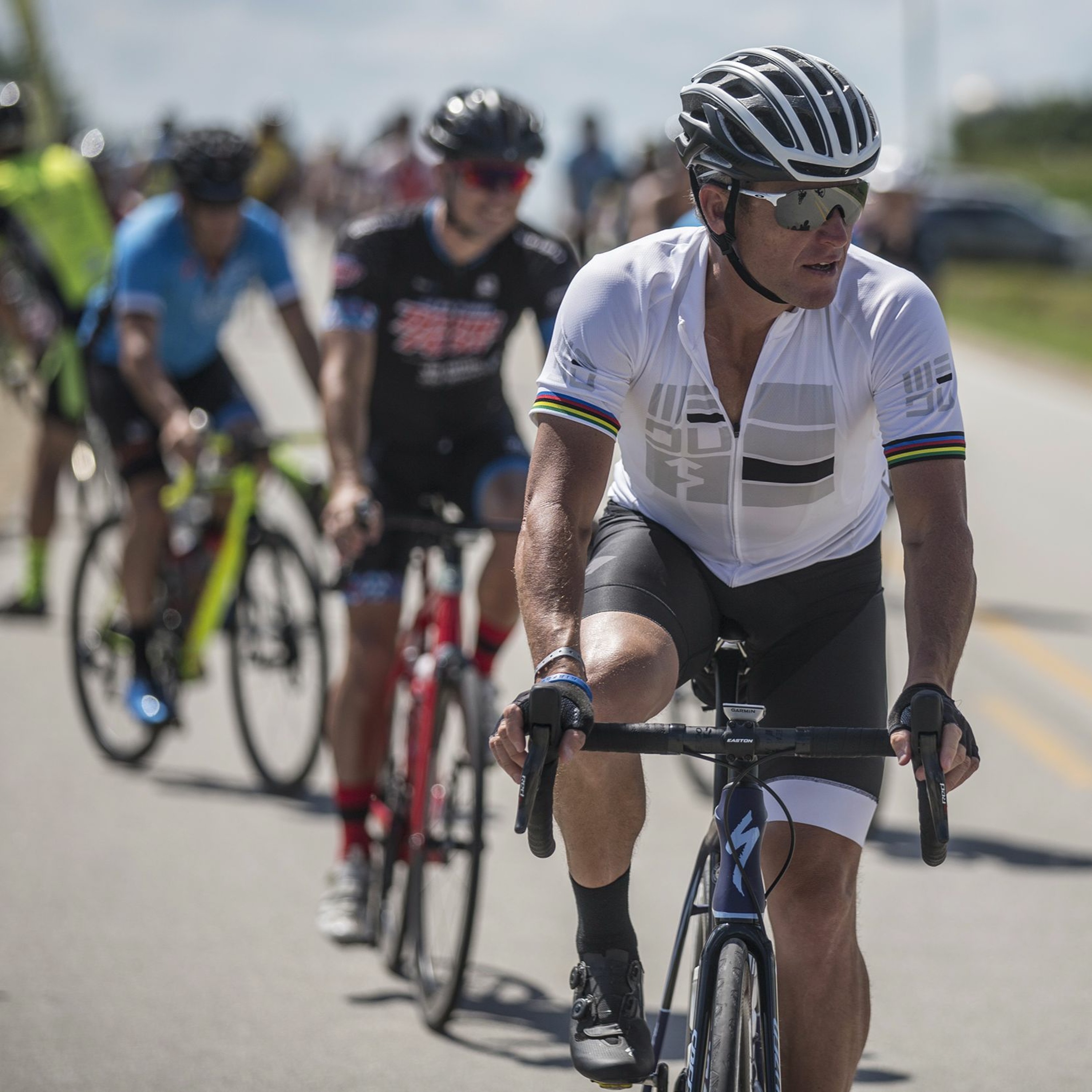 Episode 27: Lance Armstrong and Jimmie Johnson’s Pork-Fueled RAGBRAI