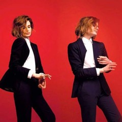 A La Christine And The Queens