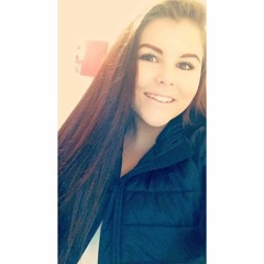 dancing in the dark !!xX