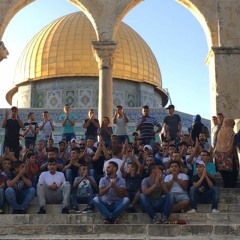 وصلة إنشادية لشباب الأقصى احتفالاً بالنصر يوم فتح باب حطة وجميع أبواب الأقصى || الجمعة 28.7.2017