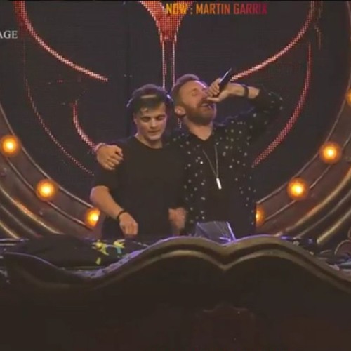 Martin Garrix & David Guetta - So Far Away (feat. James Arthur & Ellie Goulding)