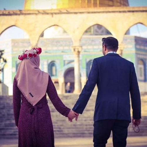 فاظفر بها تربت يداك :)