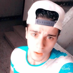 مريضه بالسرطان ولكني اعشقها
